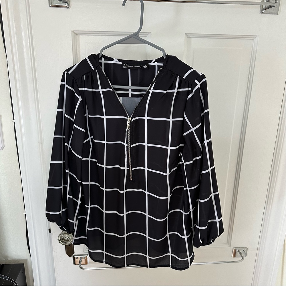 NY&C Blouse - Medium